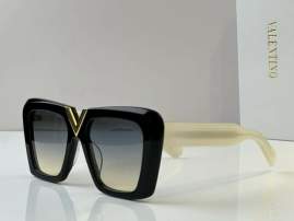 Picture of Valentino Sunglasses _SKUfw67175969fw